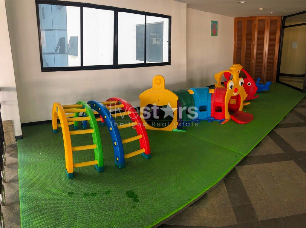Appartement 2 chambres haut en étage à louer quartier Thonglor, photo 18