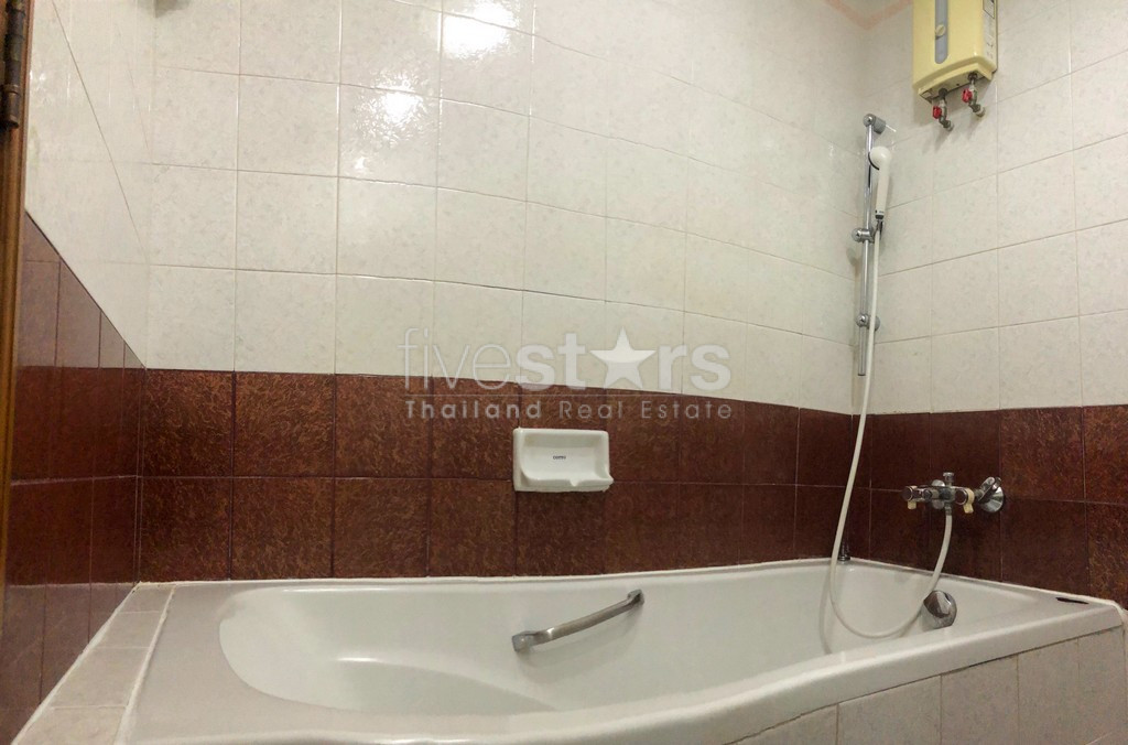 Appartement 2 chambres haut en étage à louer quartier Thonglor, photo 14