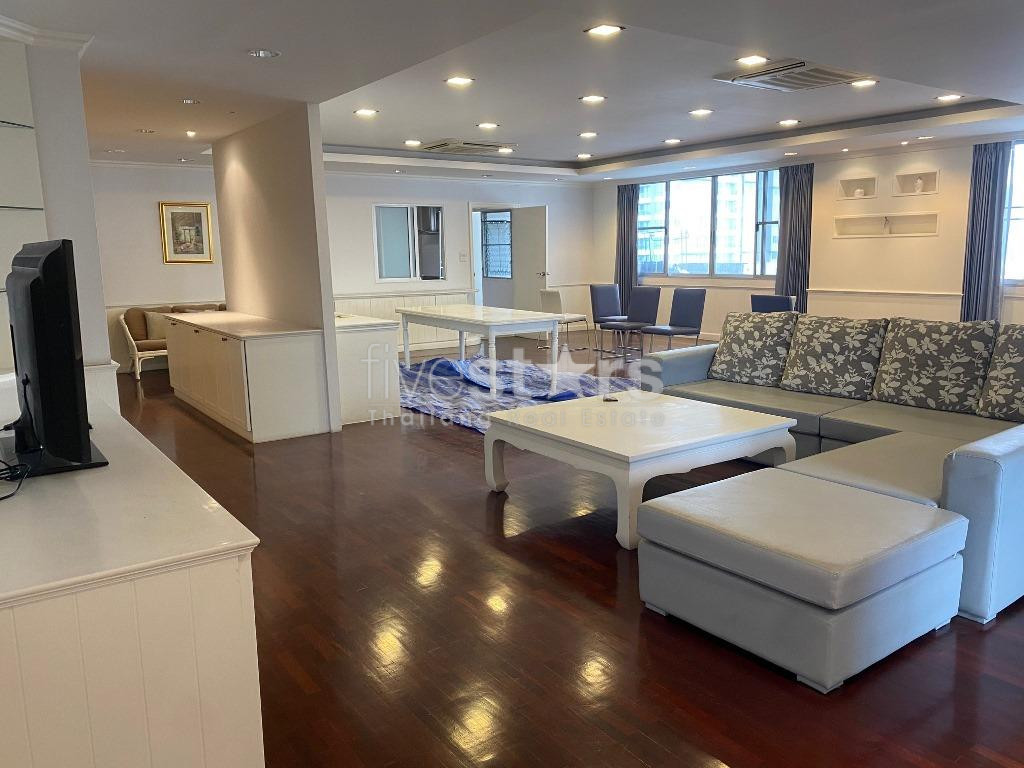 Condo de 3 chambres à vendre sur Phrom Phong