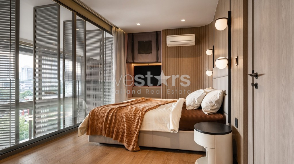 Penthouse de 4 chambres avec piscine privative à vendre quartier Phromphong, photo 17