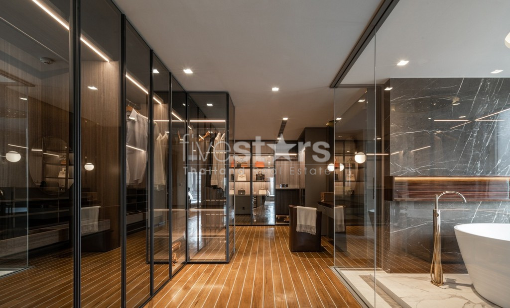 Penthouse de 4 chambres avec piscine privative à vendre quartier Phromphong, photo 11