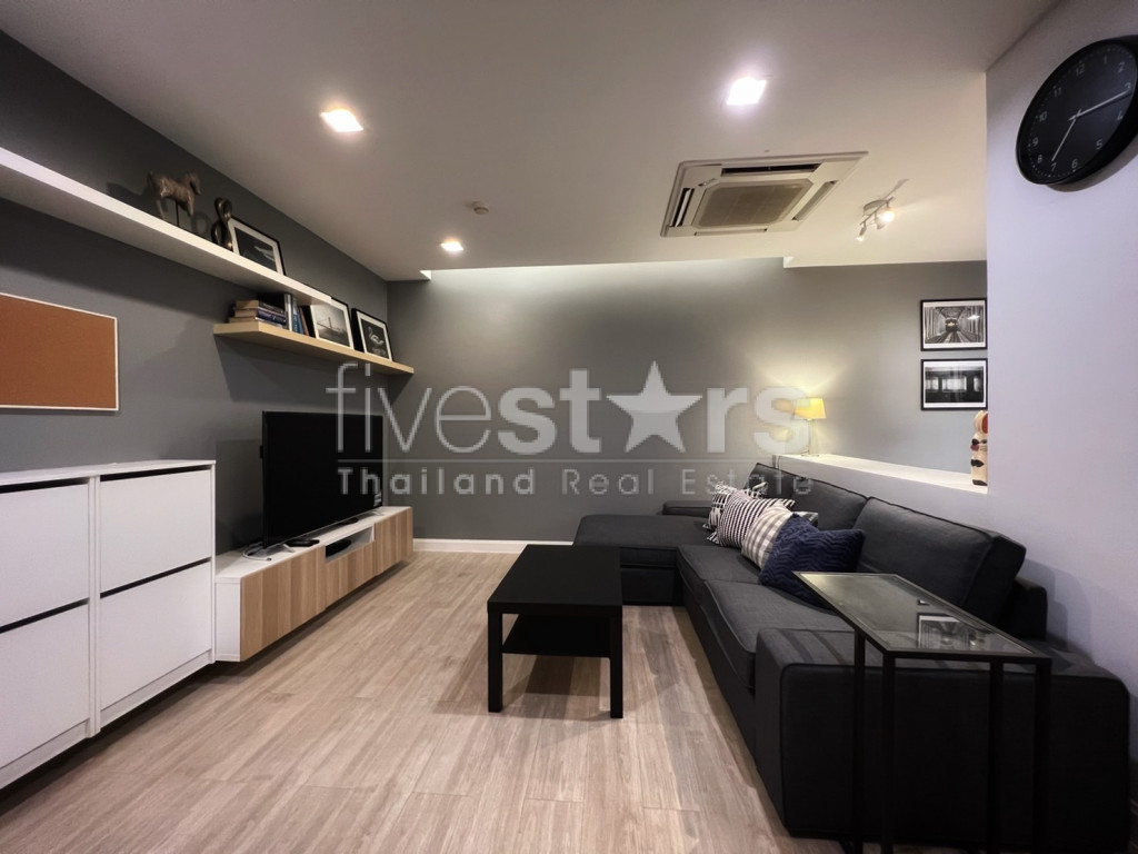 For rent Pet friendly condo 3 bedroom near BTS Promphong