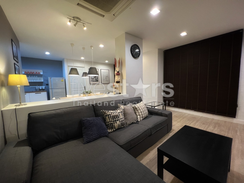 For rent Pet friendly condo 3 bedroom near BTS Promphong, photo 2