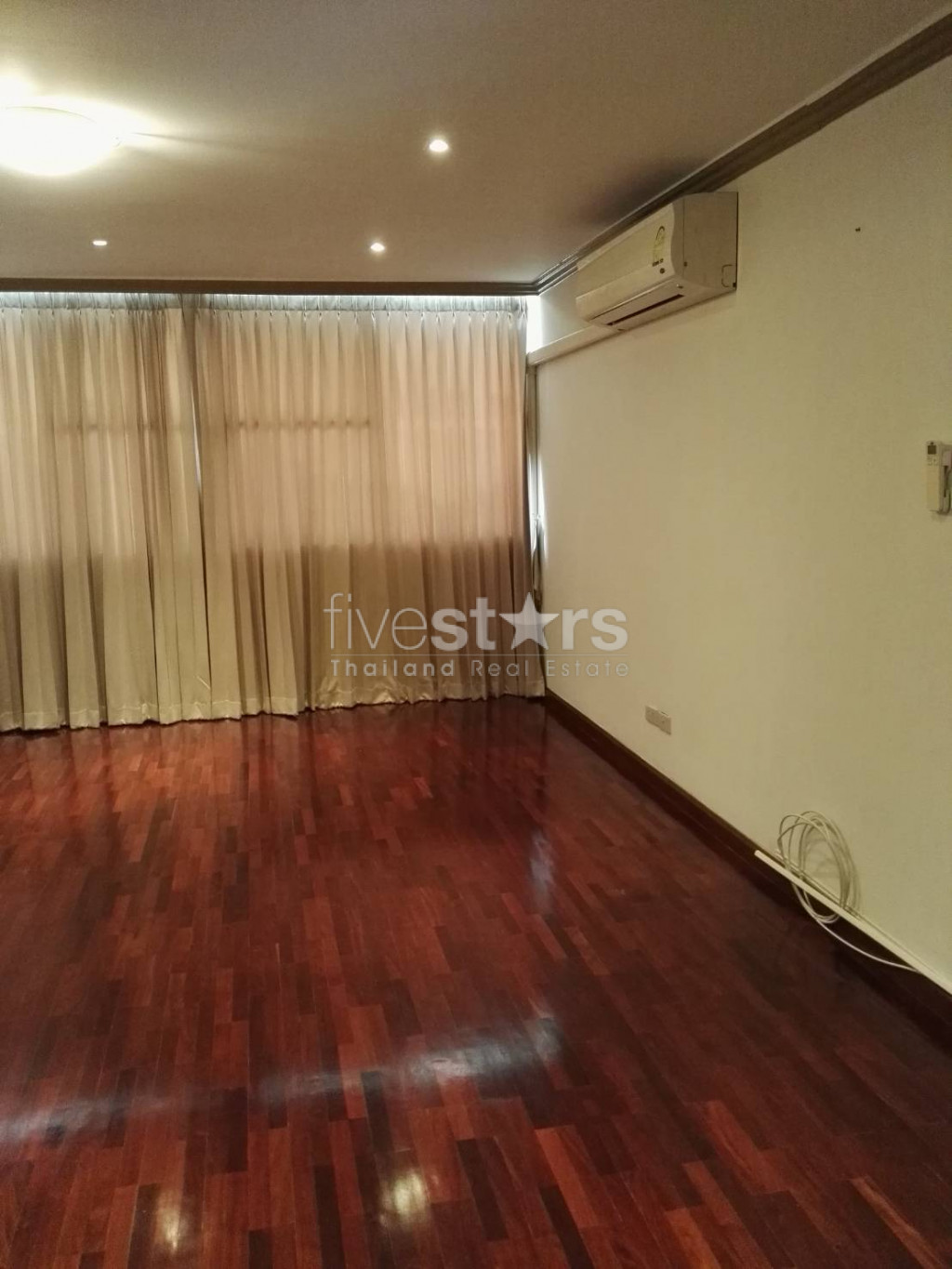 Condo de 3 chambres à vendre sur Phrom Phong, photo 8