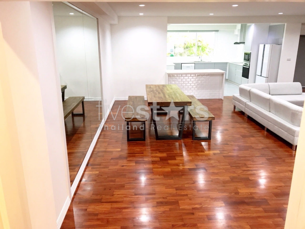 Spacious 3 bedrooms pet friendly apartment for rent in Thonglor, photo 5