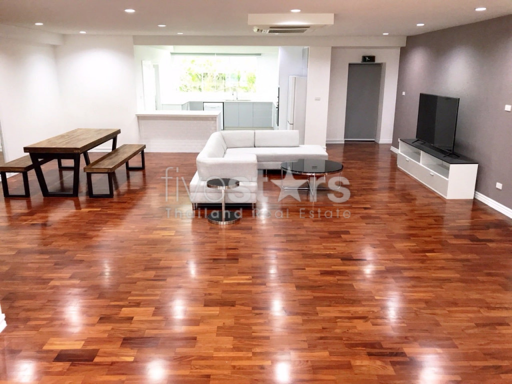 Spacious 3 bedrooms pet friendly apartment for rent in Thonglor, photo 2