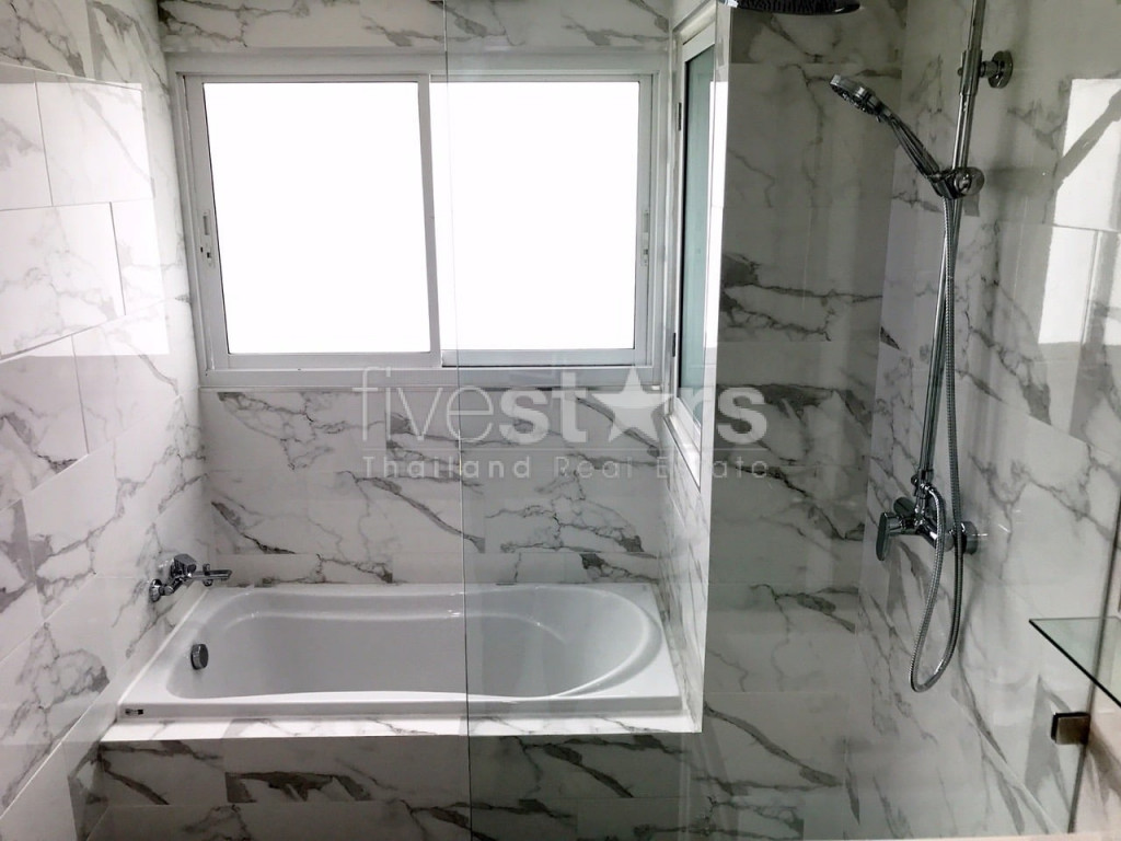 Spacious 3 bedrooms pet friendly apartment for rent in Thonglor, photo 17