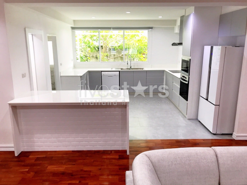 Spacious 3 bedrooms pet friendly apartment for rent in Thonglor, photo 7