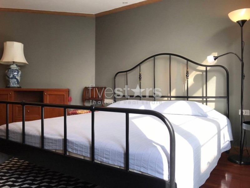 Condo spacieux de 2 chambres à vendre sur Thong Lo, photo 5