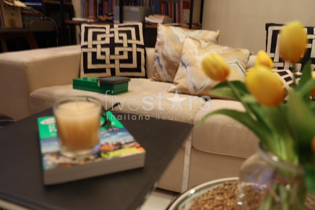 Magnifique Duplex 1 chambre à louer près du BTS Phrom Phong, photo 3