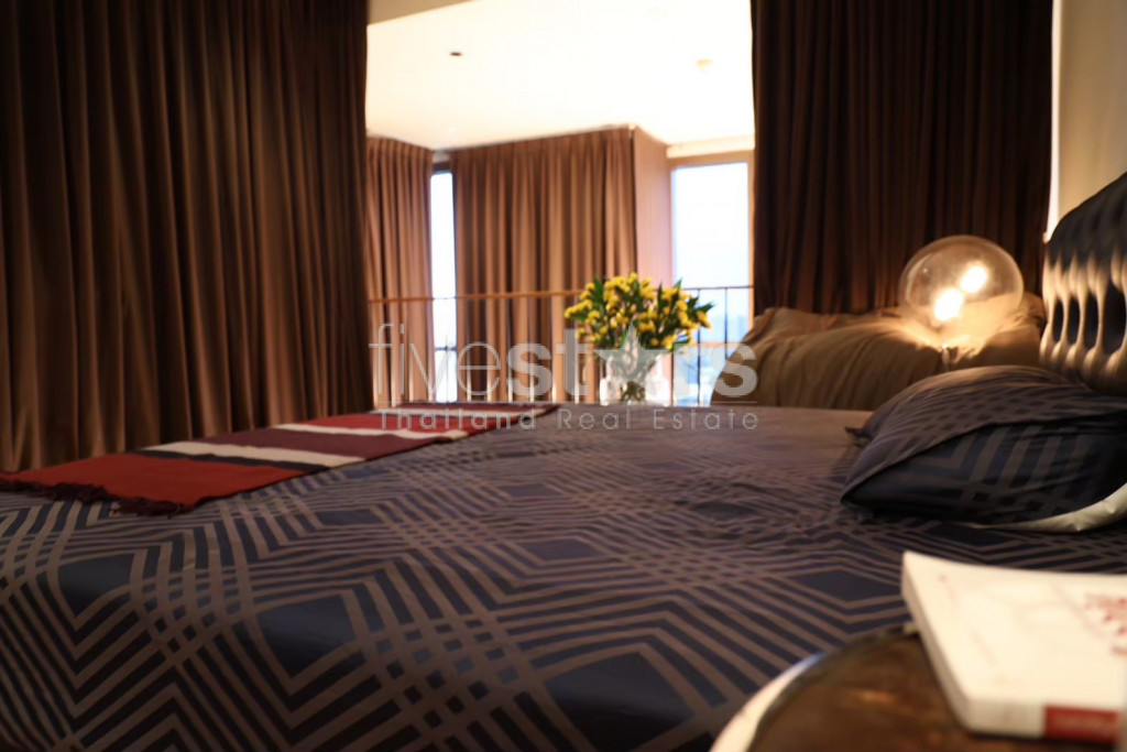 Superbe Duplex 1 Chambre à Vendre près du BTS Phrom Phong, photo 7