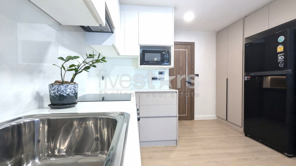 Appartement moderne de 2 chambres près du BTS Thonglor, photo 7