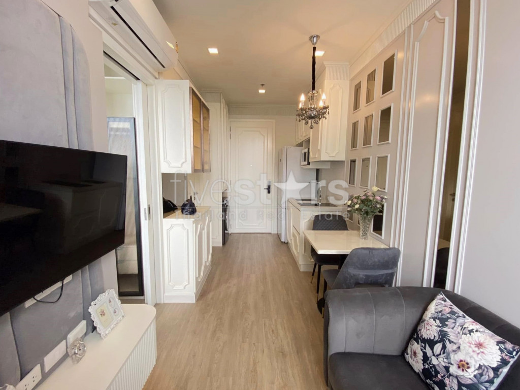 Appartement de 1 chambre à 7 minutes du BTS Phrom Phong