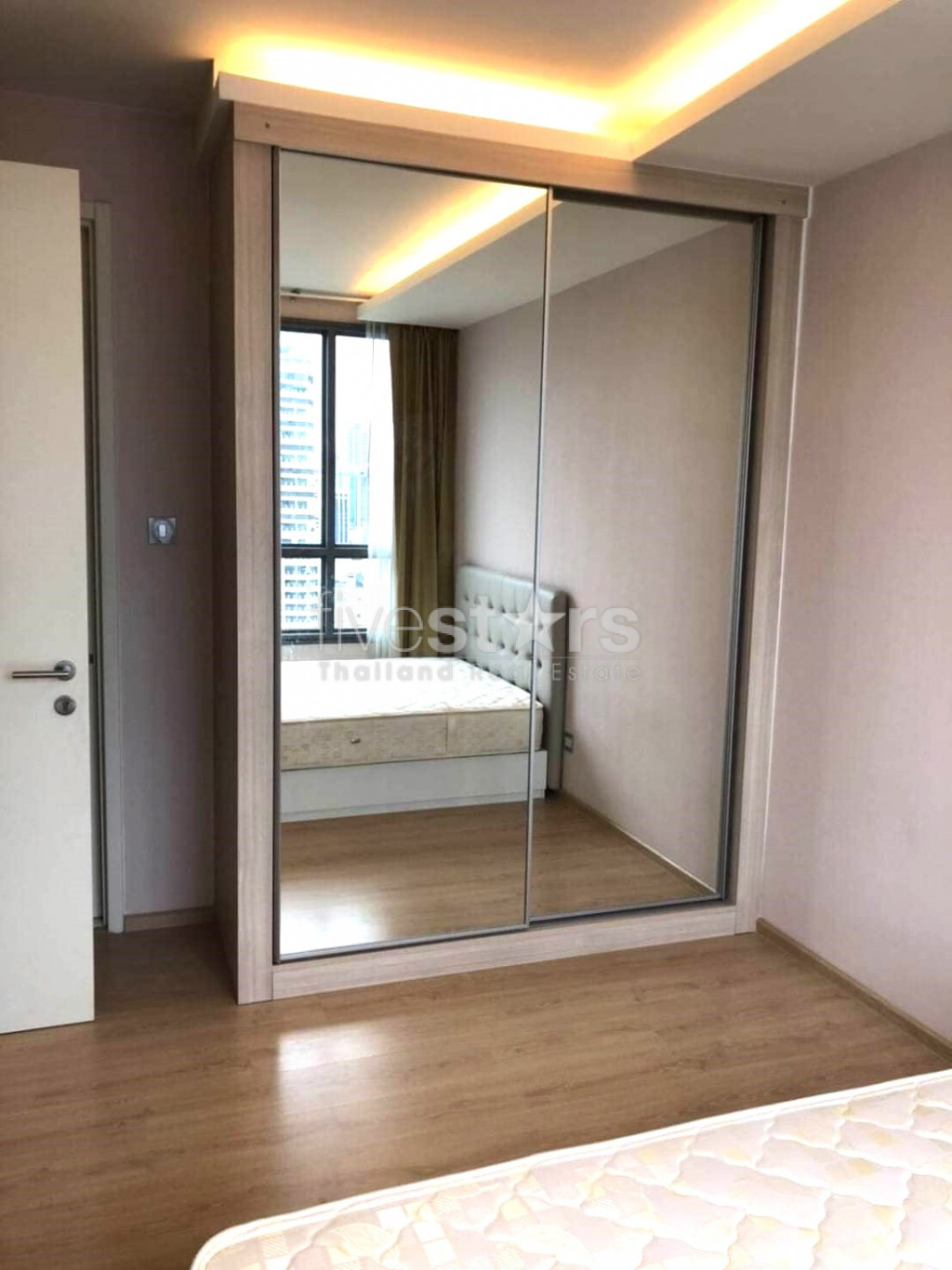 Appartement de 1 chambre à vendre près du BTS Phrom Phong, photo 6