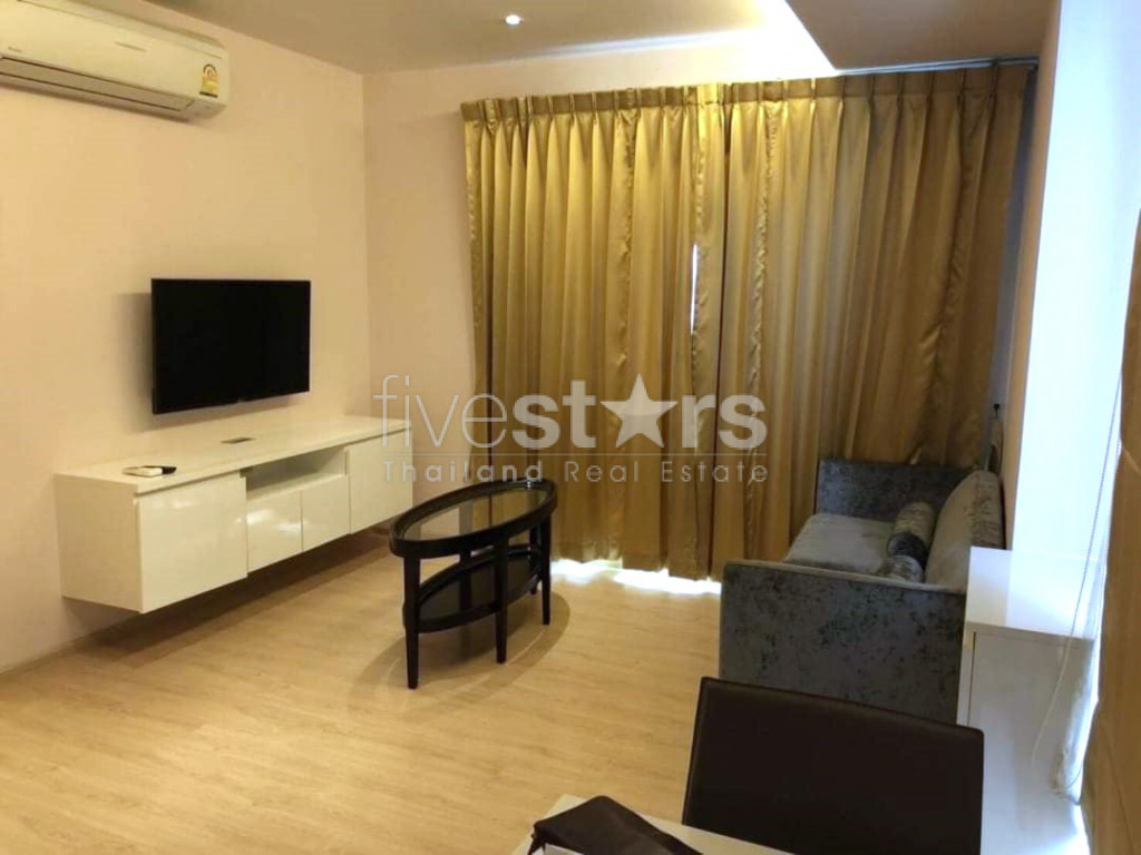 Appartement de 1 chambre à vendre près du BTS Phrom Phong, photo 2