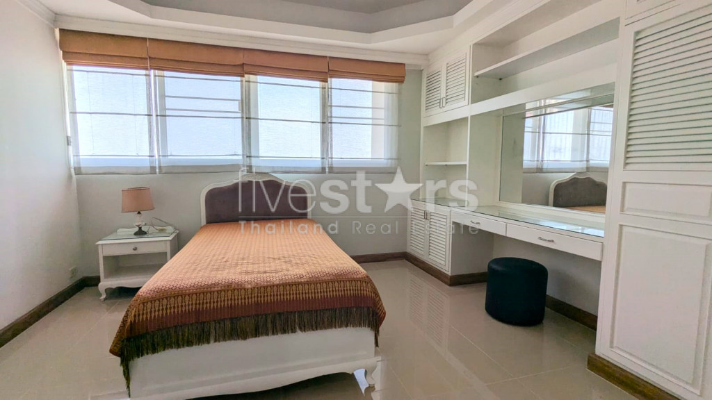 Grand appartement familial de 4 chambres à Thonglor, photo 15