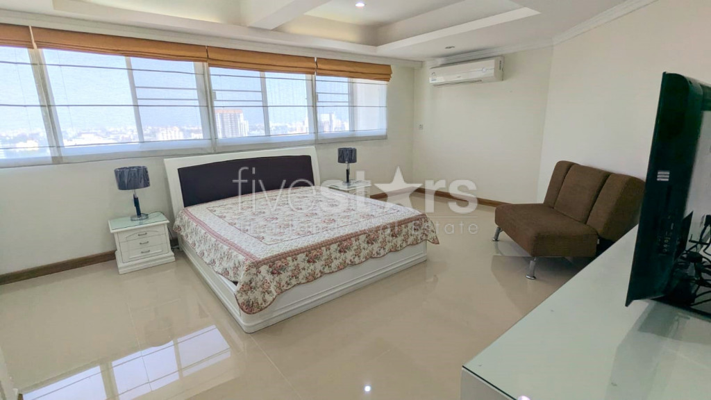 Grand appartement familial de 4 chambres à Thonglor, photo 11