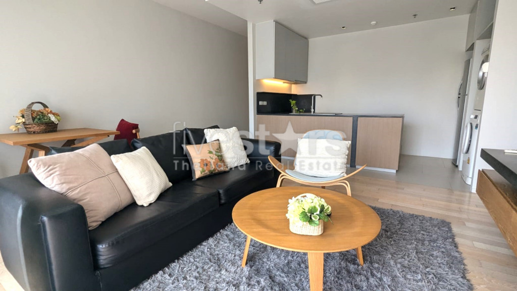 Grand Appartement 1 Chambre à Louer près du BTS Thonglor, photo 3