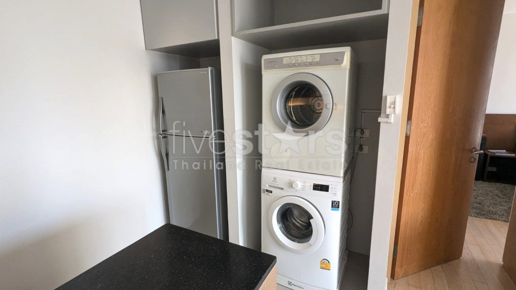 Grand Appartement 1 Chambre à Louer près du BTS Thonglor, photo 7