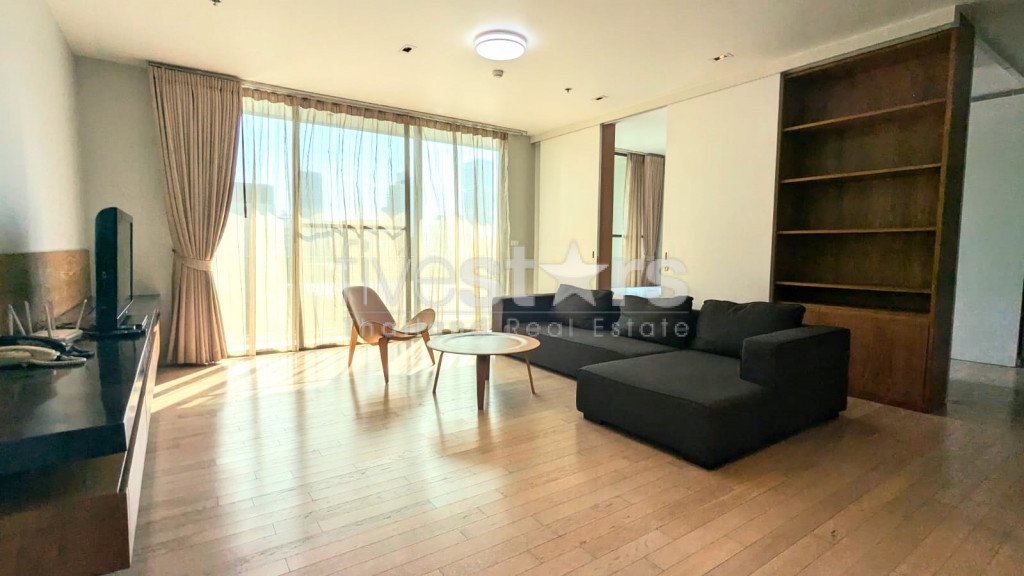 Grand Appartement 3 Chambres à Louer près du BTS Thonglor