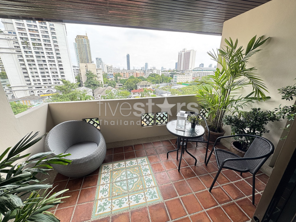 Grand appartement de 3 chambres près du BTS Phrom Phong, photo 6