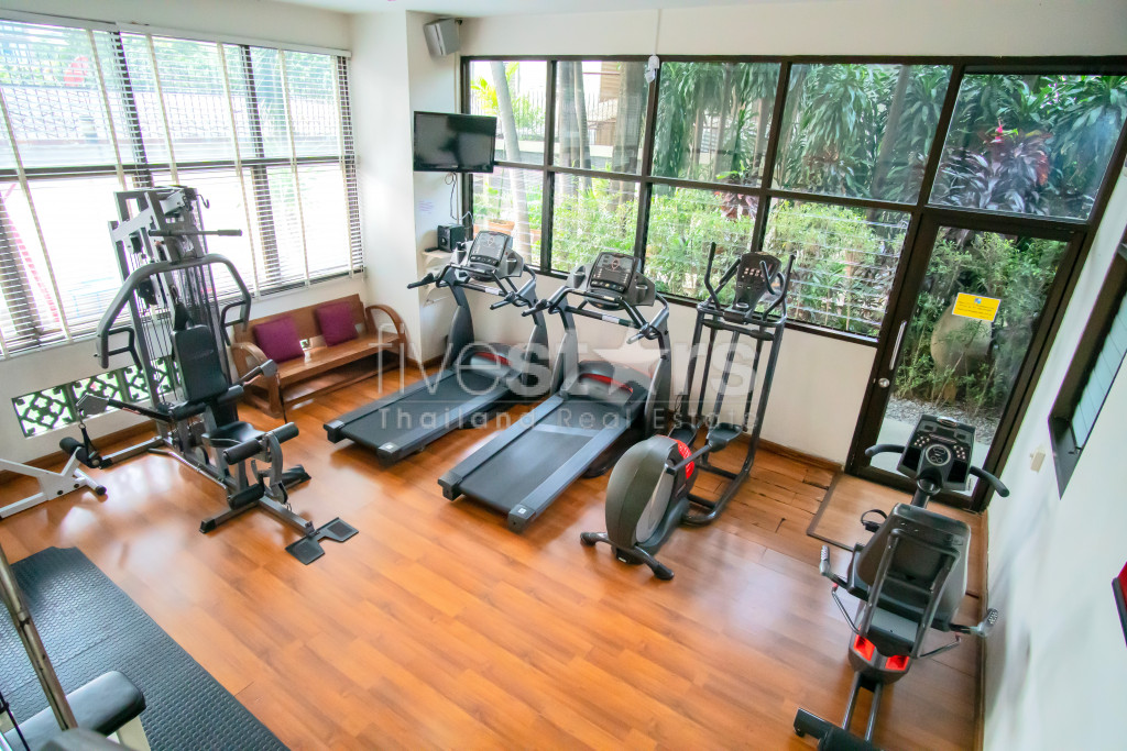 Grand appartement de 3 chambres près du BTS Phrom Phong, photo 19