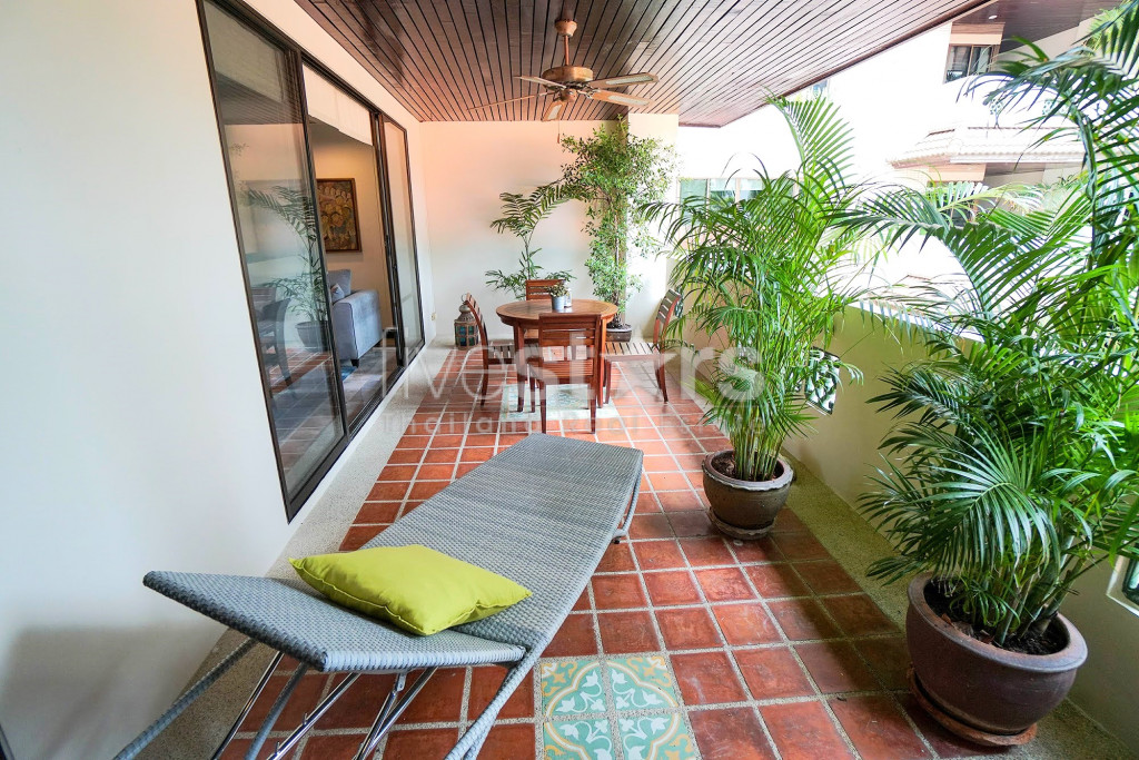Grand appartement de 3 chambres près du BTS Phrom Phong, photo 6