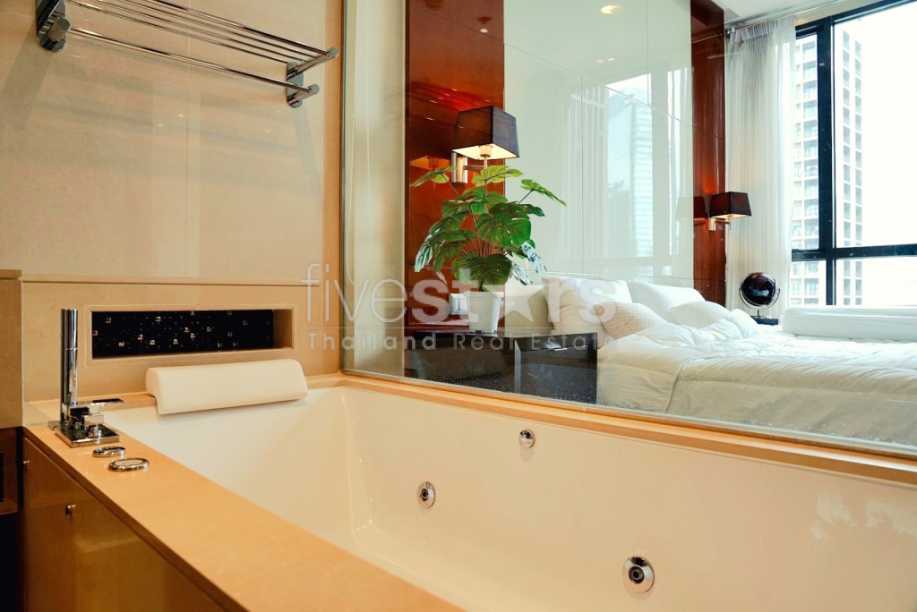 Appartement 1 chambre à vendre dans résidence de standing à 300m du BTS Phrom Phong, photo 12
