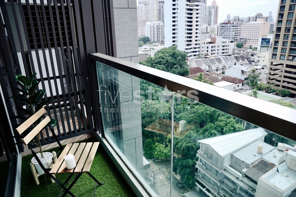 Appartement 1 chambre à vendre dans résidence de standing à 300m du BTS Phrom Phong, photo 3
