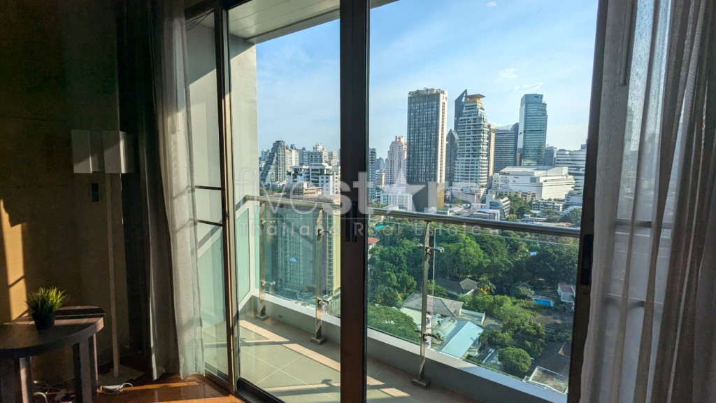 Grand appartement de 1 chambre à louer à Phrom Phong, Sukhumvit, photo 3