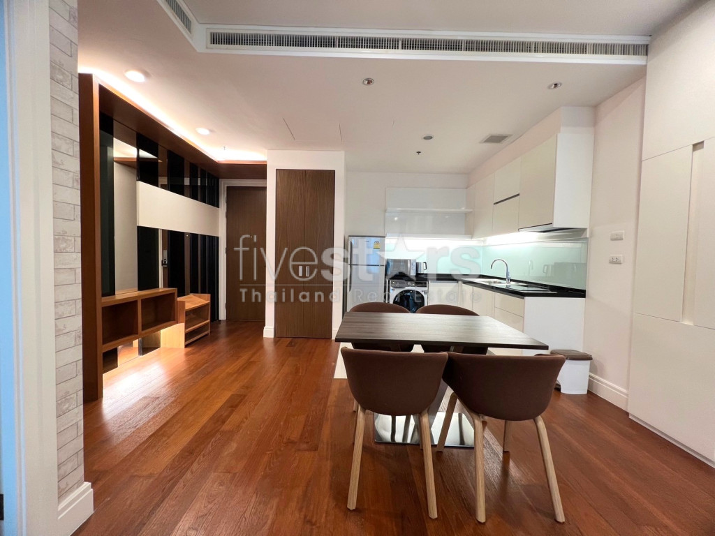 Grand Appartement 1 Chambre à Louer à Phrom Phong, Sukhumvit 24