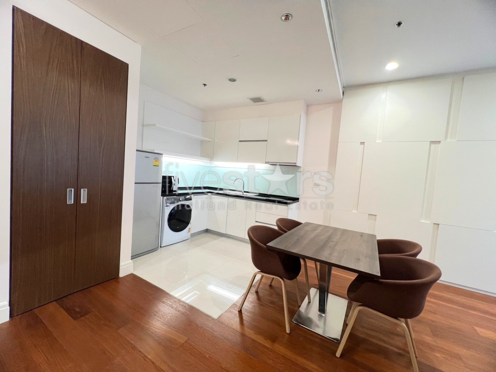 Grand Appartement 1 Chambre à Louer à Phrom Phong, Sukhumvit 24, photo 7