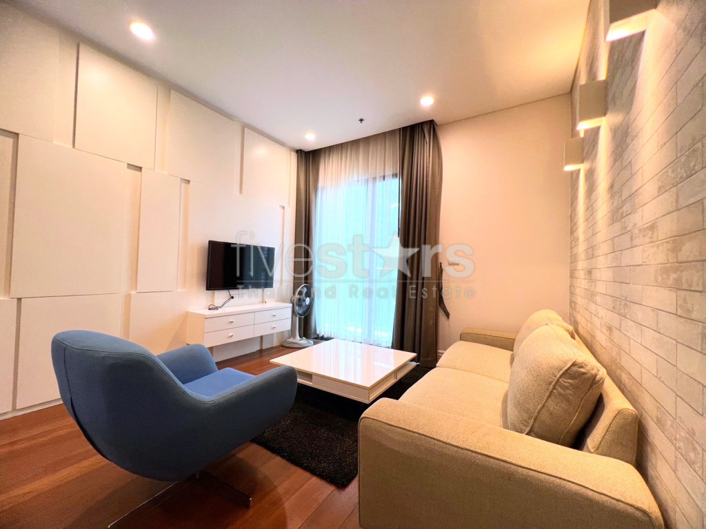 Grand Appartement 1 Chambre à Louer à Phrom Phong, Sukhumvit 24, photo 4
