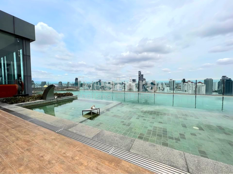 Appartement de 2 chambres à louer près du BTS Phrom Phong, photo 12