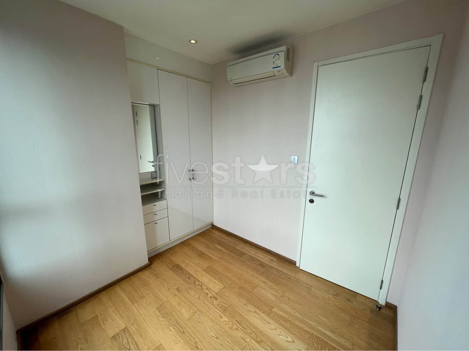Appartement de 2 chambres à louer près du BTS Phrom Phong, photo 6