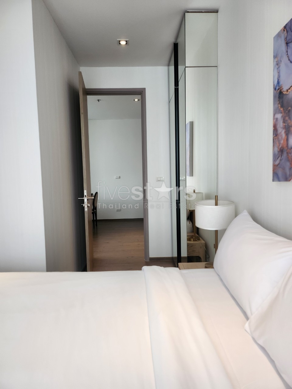 Appartement moderne de 2 chambres à louer à Phrom Phong, photo 8
