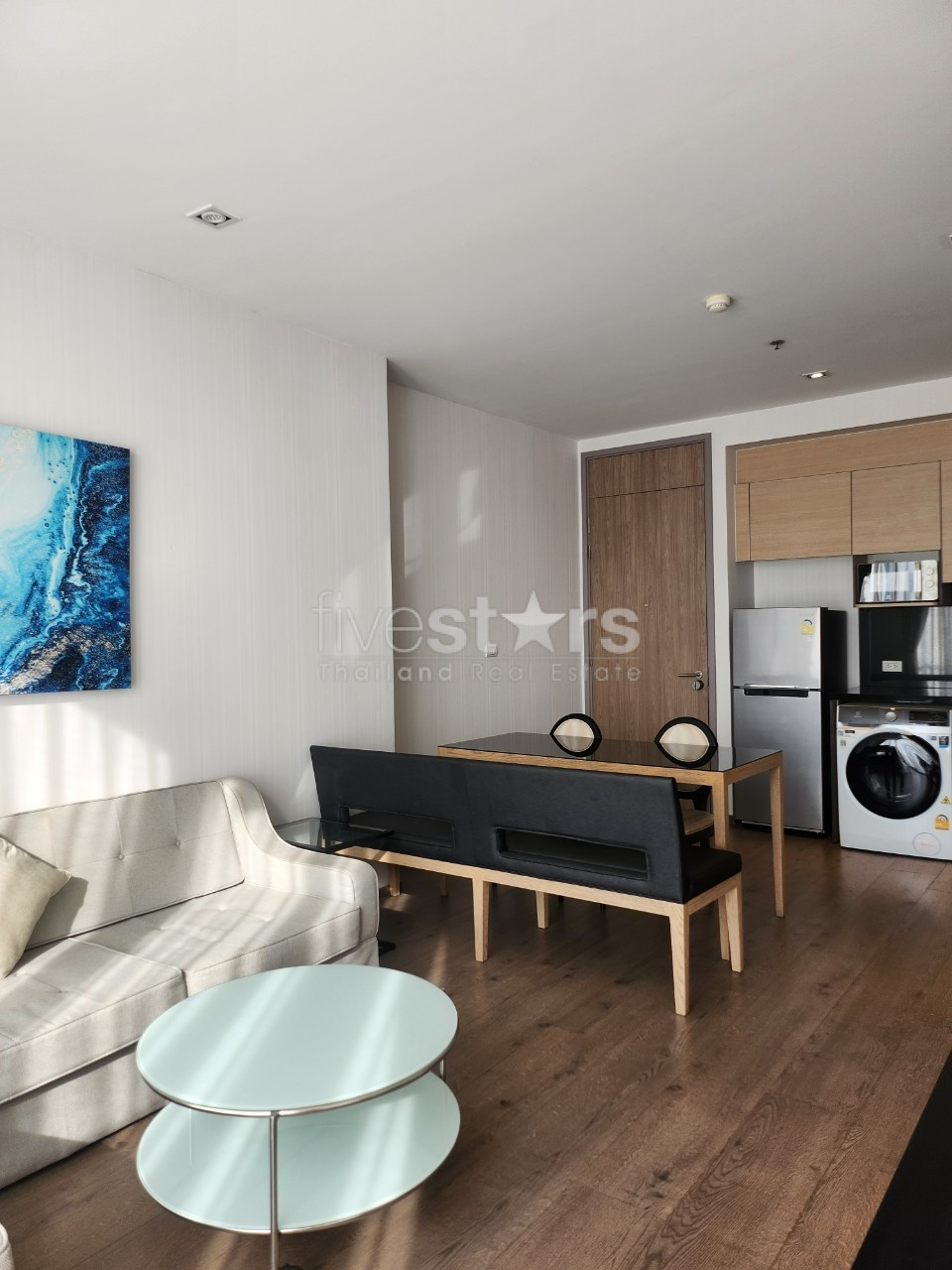 Appartement moderne de 2 chambres à louer à Phrom Phong, photo 3
