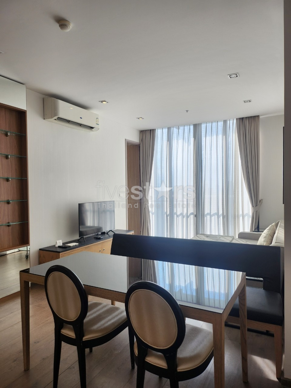 Appartement moderne de 2 chambres à louer à Phrom Phong, photo 2