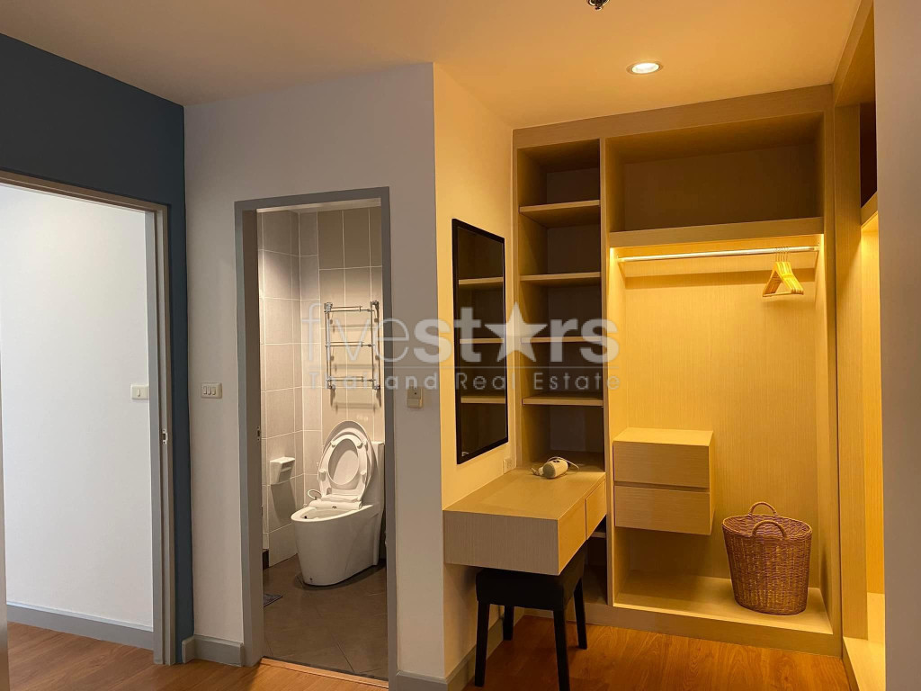 Grand appartement 2 chambres à louer à Sukhumvit 26 (Phrom Phong), photo 14