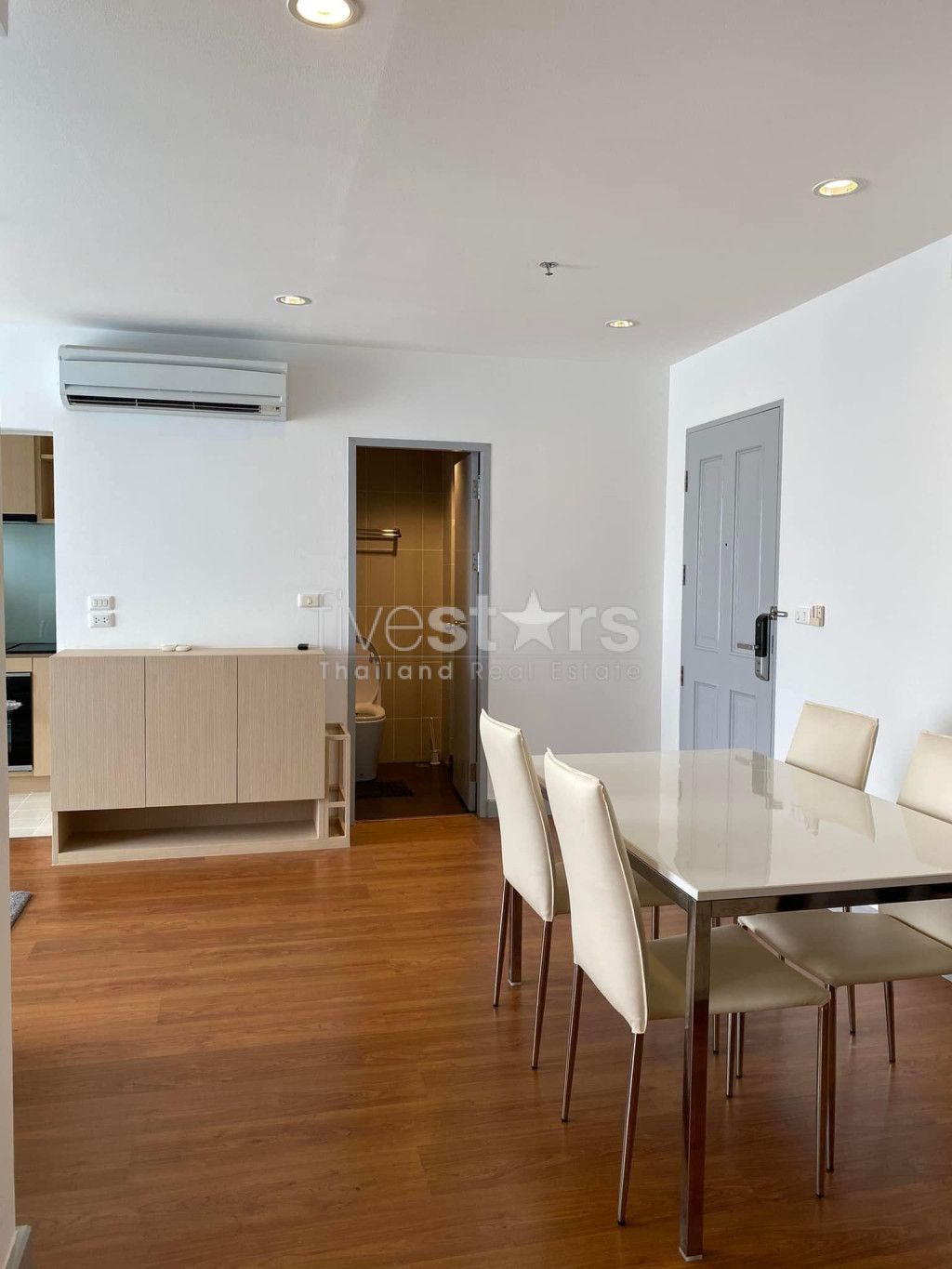 Grand appartement 2 chambres à louer à Sukhumvit 26 (Phrom Phong), photo 5