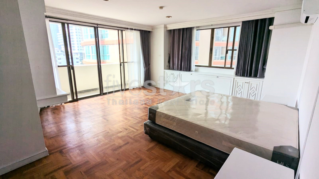 Appartement de 3 chambres Pet Friendly à louer à Phrom Phong, photo 12