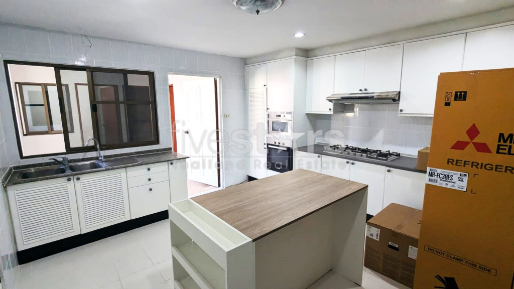 Appartement de 3 chambres Pet Friendly à louer à Phrom Phong, photo 10