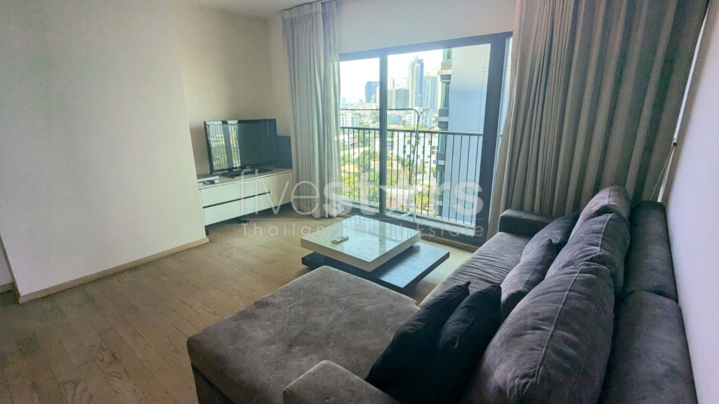 Grand appartement de 1 chambre à louer à 2 min du BTS Thonglor, photo 2