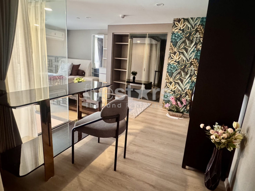 Superbe duplex 2 chambres avec vue panoramique sur le parc Benjakitti, photo 9