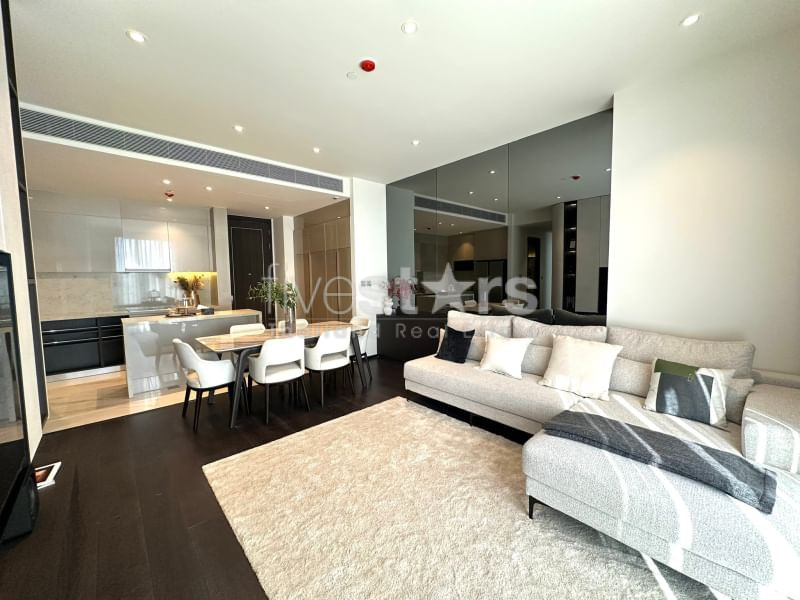 Luxe moderne de 3 chambres à louer sur Thonglor