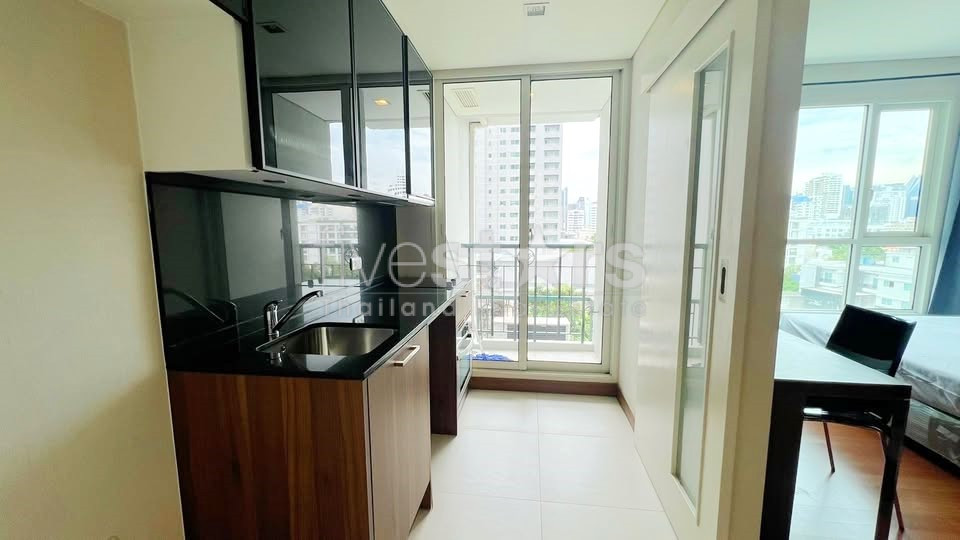 Beau studio à louer à Thonglor (Sukhumvit 55), photo 9
