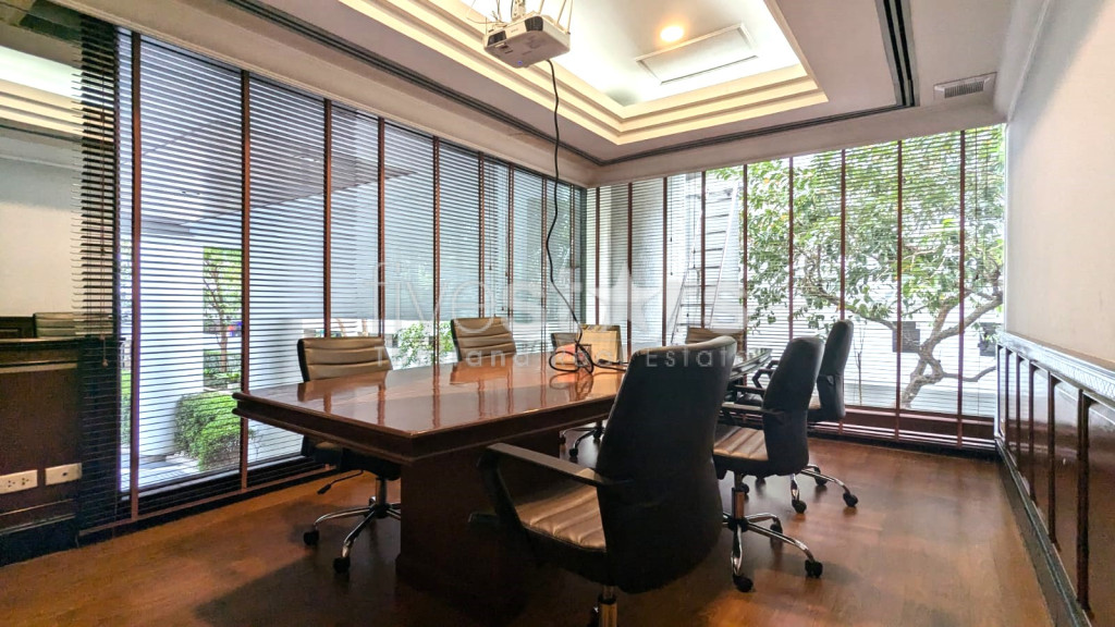 magnifique condo de 3 chambres en duplex avec piscine privée à proximité de Emporium, photo 20