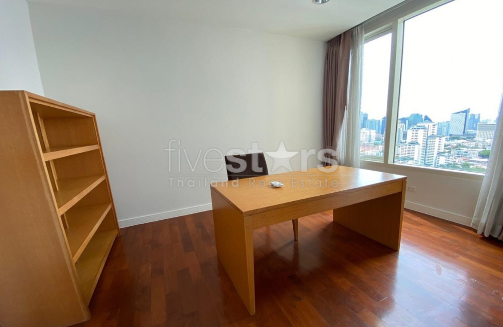 Appartement de 3 chambres à louer à Sukhumvit près du BTS Phromphong, photo 8
