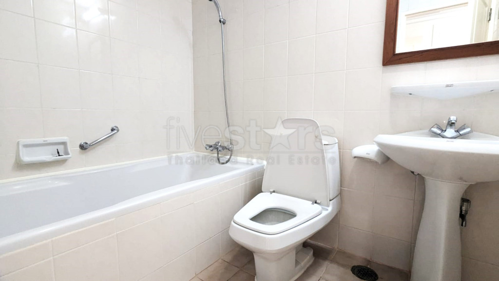 Appartement de 3 chambres à louer à Phrom Phong, proche du BTS, photo 16