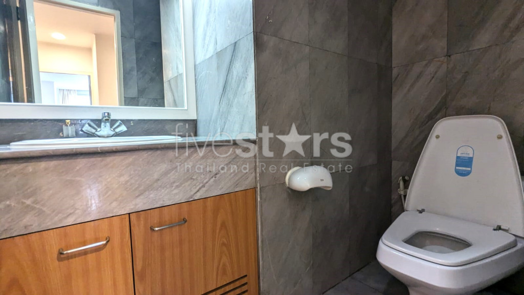 Appartement de 3 chambres à louer à Phrom Phong, proche du BTS, photo 15